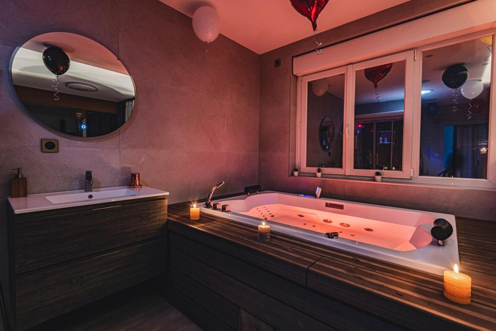 Mv Suite & Spa Reims Eksteriør bilde