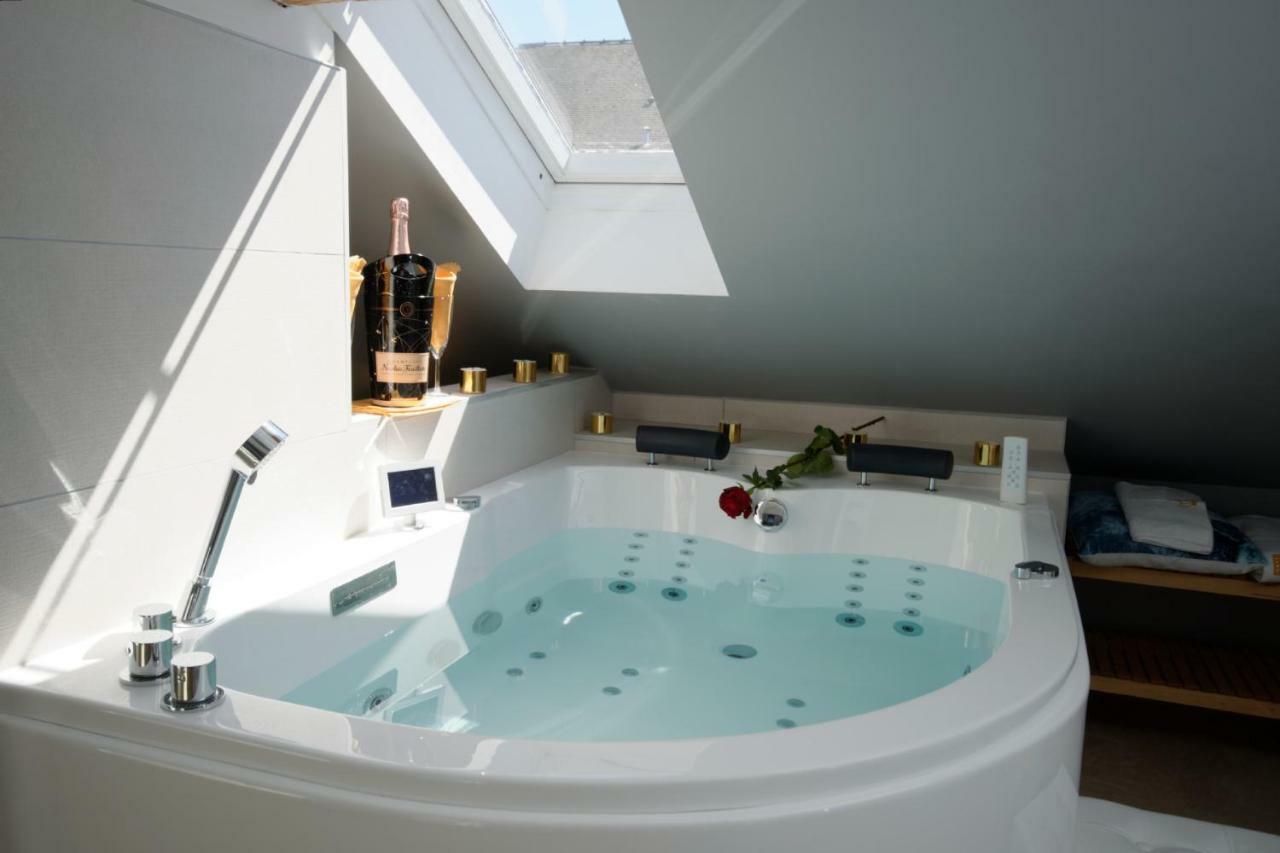 Mv Suite & Spa Reims Eksteriør bilde